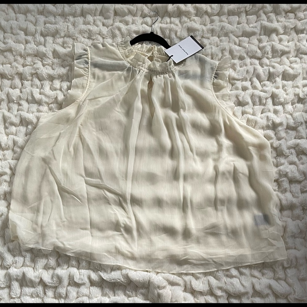 NWT high collar, sheer, cream, Who What Wear top. Sz 3x